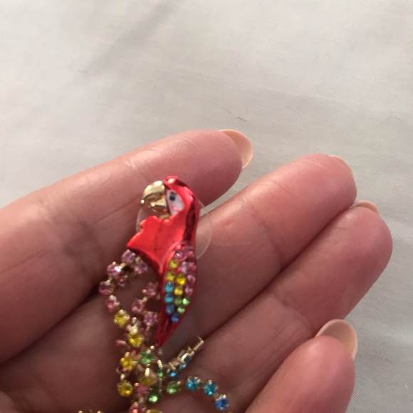 🌸NEW🌸 Sugarfix Parrot/Macaw Dangle Earrings - Picture 10 of 11